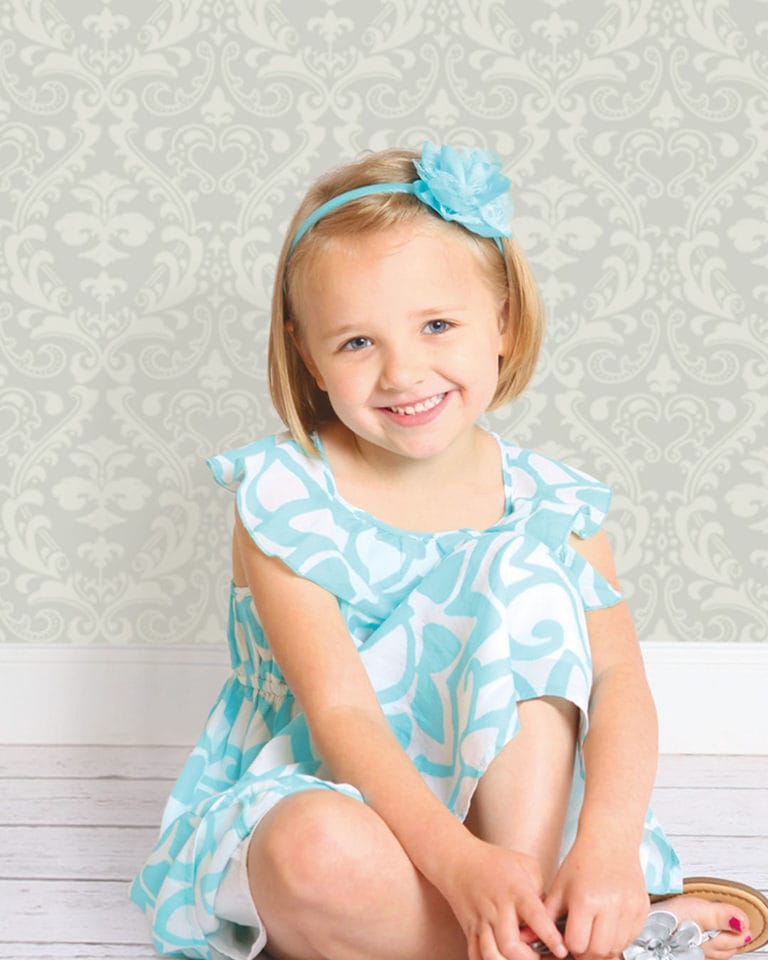 Ella Bella Classic Damask Baby Photoshoot Background 4ft