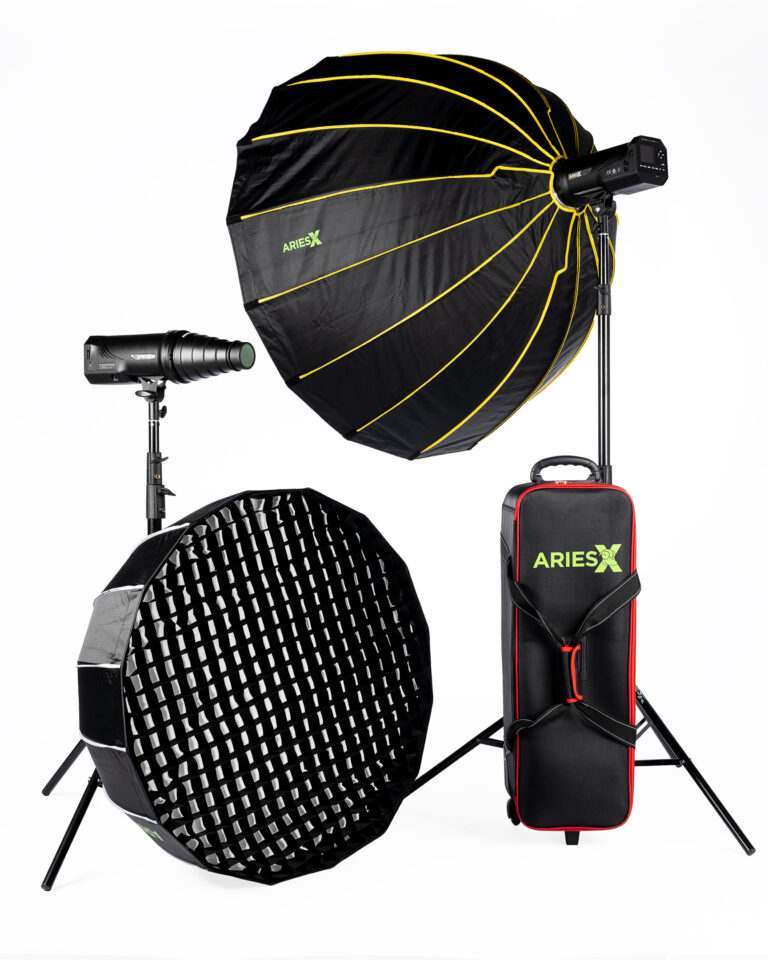 AriesX Xpro 600 Outdoor Light Kit with Light Stands & Softboxes